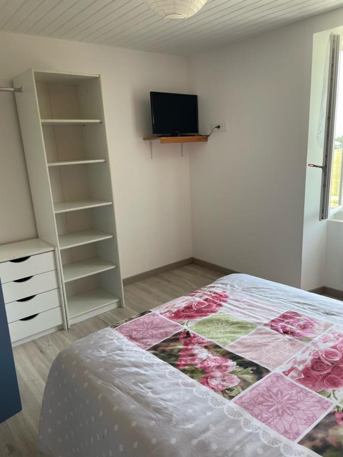 Gite A La Campagne 6-8 Personnes Mialet  외부 사진